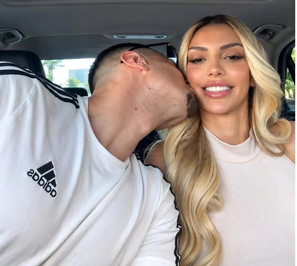 E papritur! Brikena konfirmon ndarjen nga Mateo?! (FOTO)