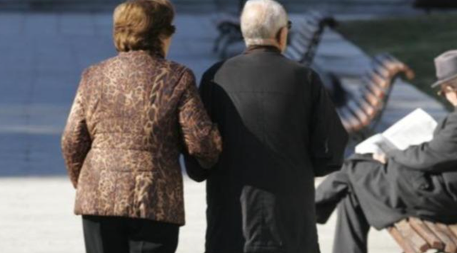 E FUNDIT – Vjen njoftimi i papritur per pensionet ne Shqiperi, u njoftua se…