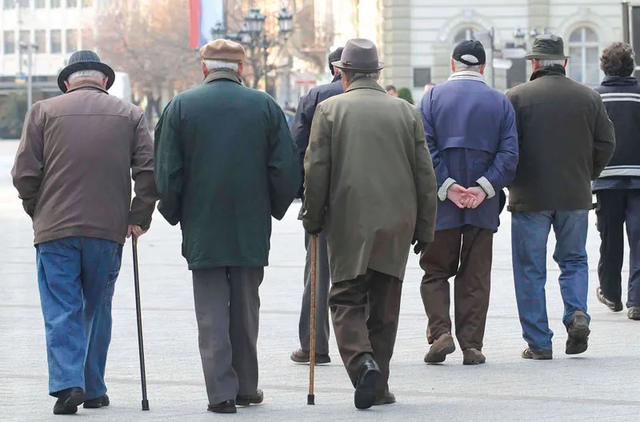 Lajm i mirë për pensionistët, vjen njoftimi pozitiv për të gjitha kategoritë