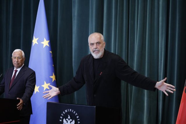 E FUNDIT – Pas 24 orë proteste masive, Edi Rama kthen ‘timonin’ për Zvërnecin (VENDIMI I FUNDIT)